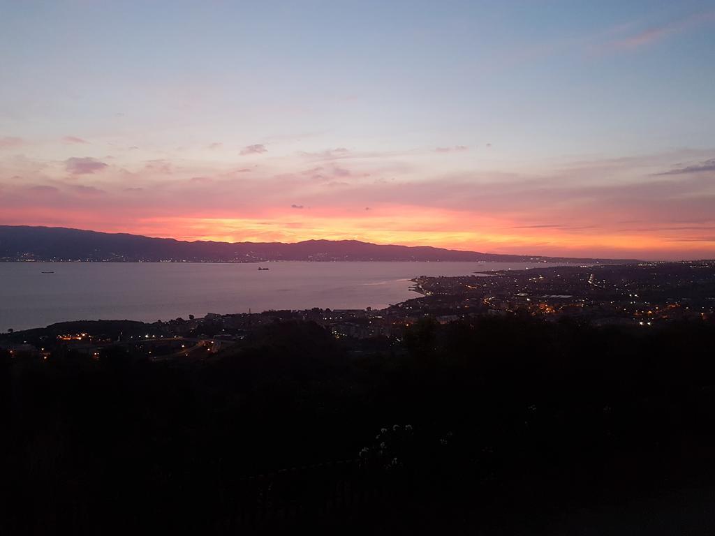 Il Giardino Di Ausonia Bed and Breakfast Reggio di Calabria Exteriör bild