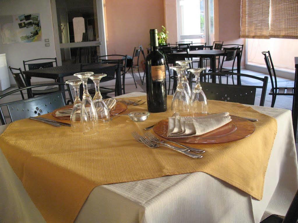 Il Giardino Di Ausonia Bed and Breakfast Reggio di Calabria Exteriör bild