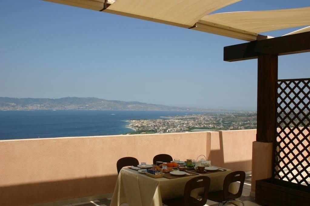 Il Giardino Di Ausonia Bed and Breakfast Reggio di Calabria Exteriör bild