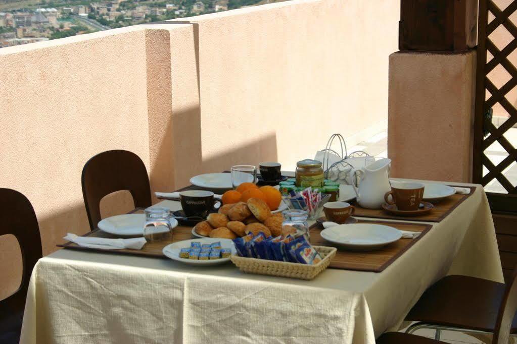Il Giardino Di Ausonia Bed and Breakfast Reggio di Calabria Exteriör bild